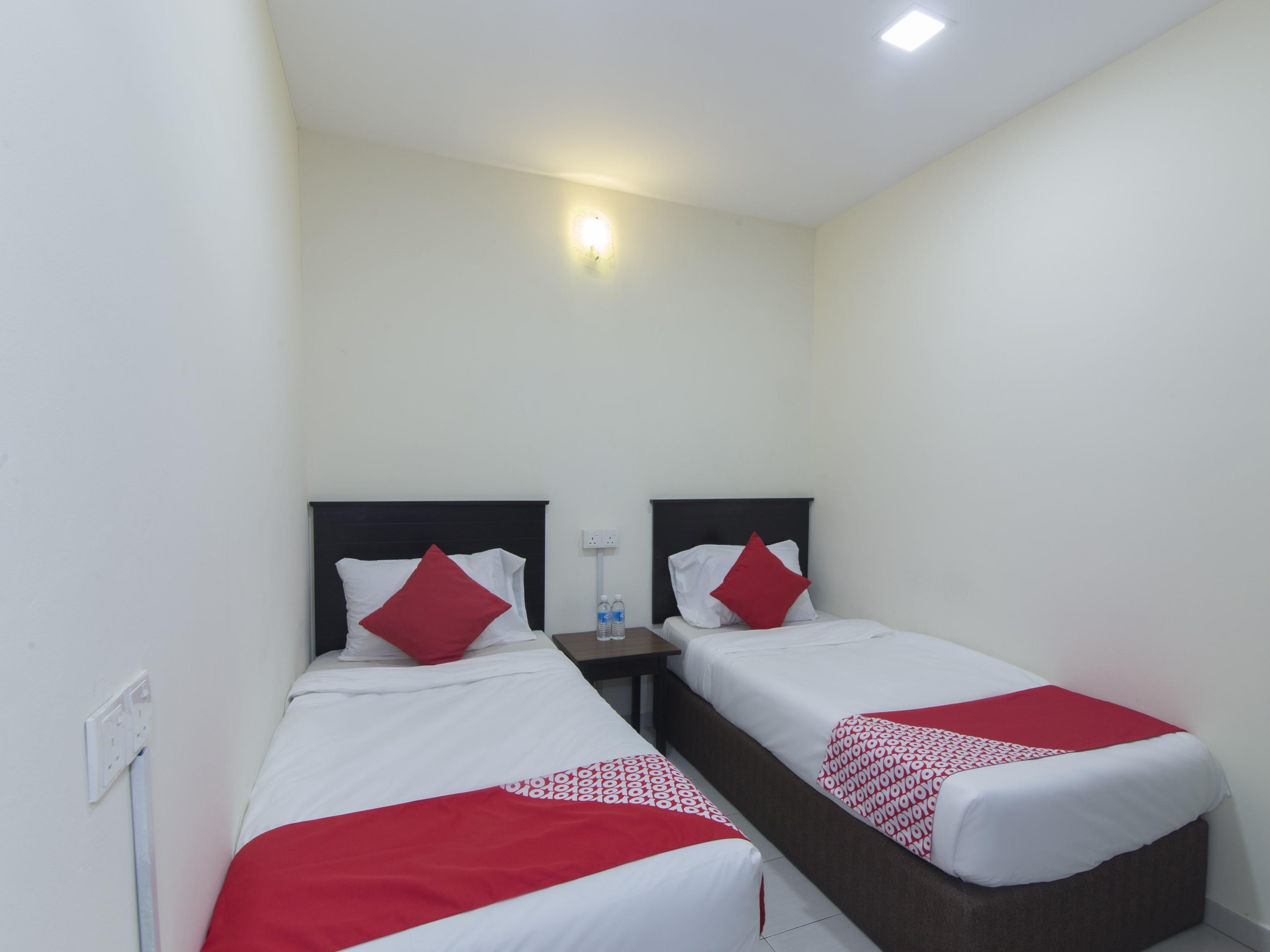 Oyo 91130 Hotel 91 Bukit Mewah Kajang Esterno foto