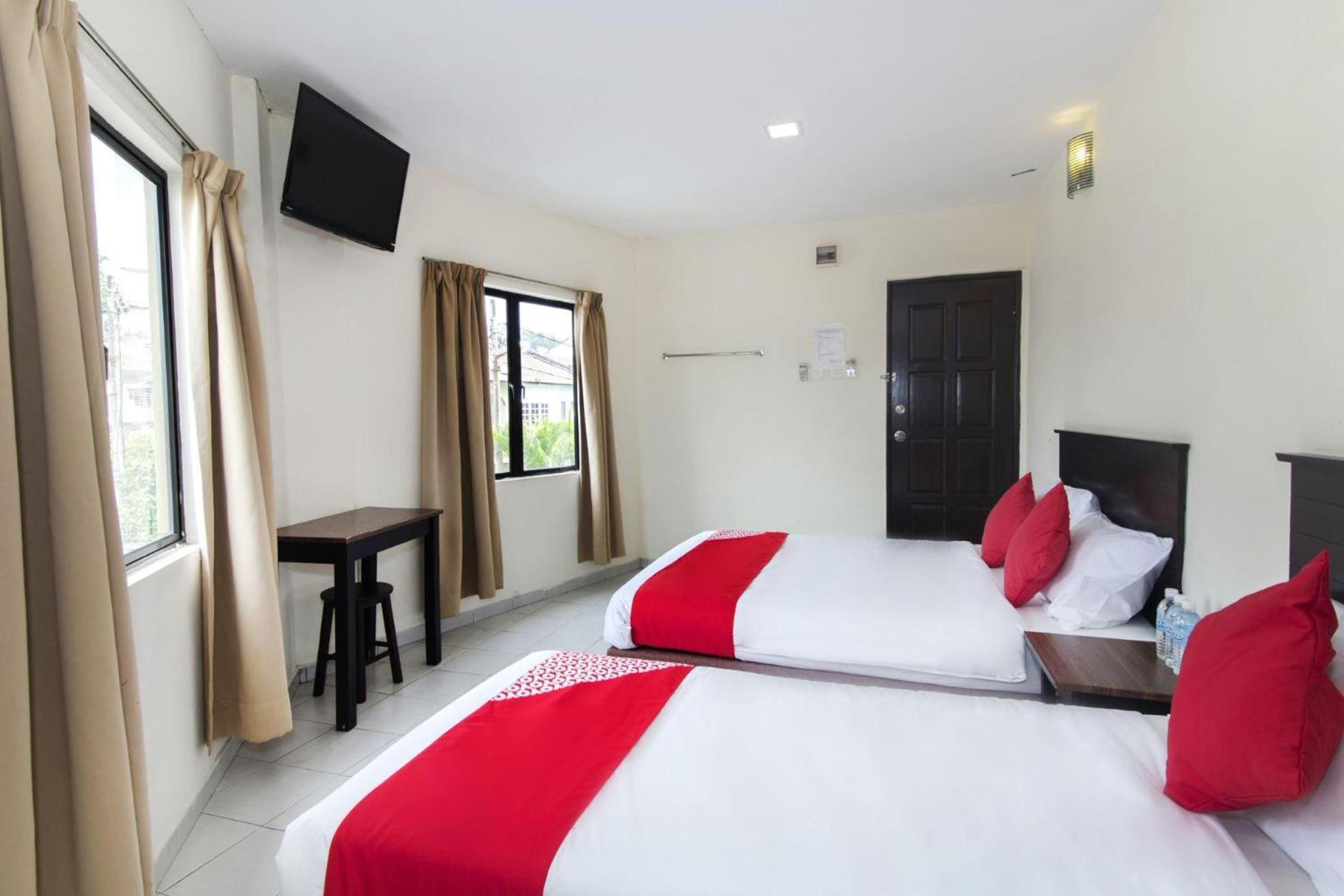Oyo 91130 Hotel 91 Bukit Mewah Kajang Esterno foto